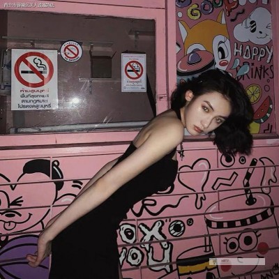 Đầm Yếm Dáng Dài 21Inch Hở Lưng Quyến Rũ 