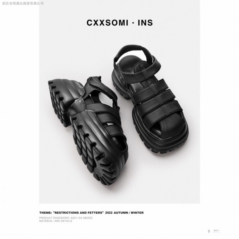  Sandal Đế Dày Bánh Mì 2022