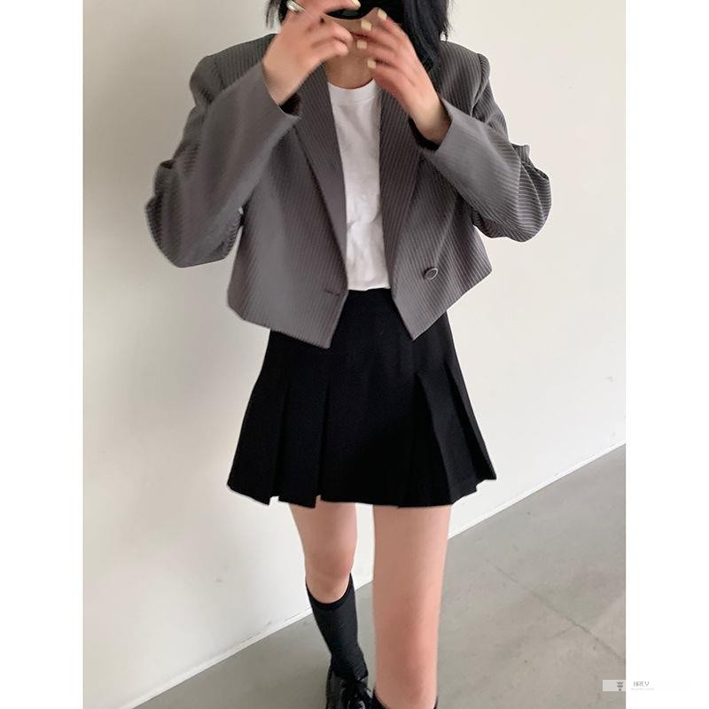 Quần Short Giả Váy Chữ A Lưng Cao Màu Đen