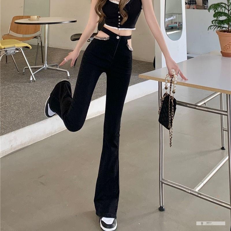 Quần Jeans Dài Lưng Cao Phối Dây Xích