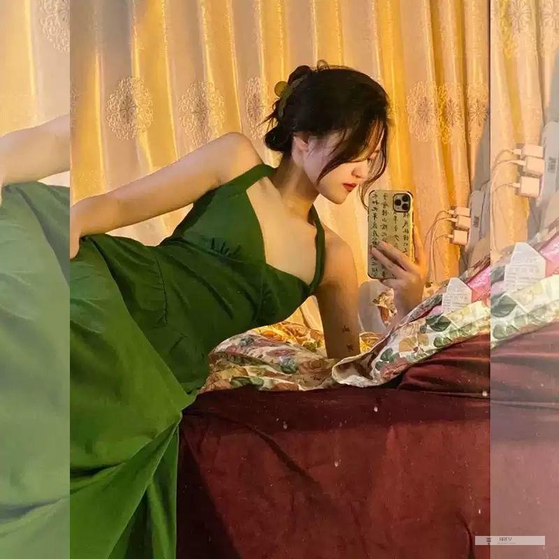 Bộ Áo Dệt Kim + Chân Váy Hai Dây Thời Trang Kiểu Pháp