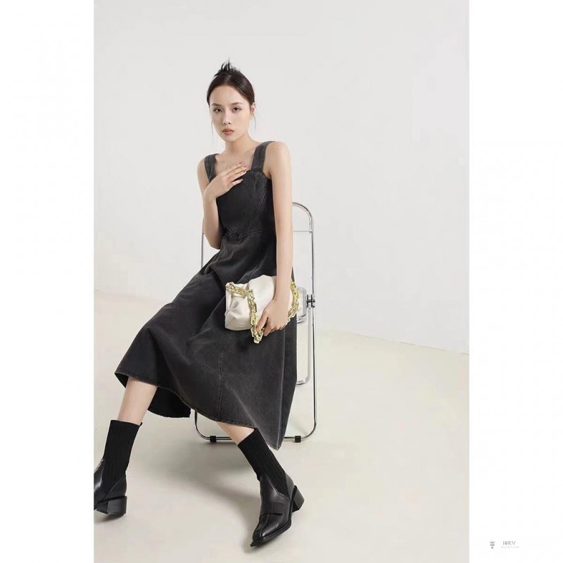 Đầm Denim Hai Dây Dáng Ôm Phong Cách Hàn Quốc Cổ Điển