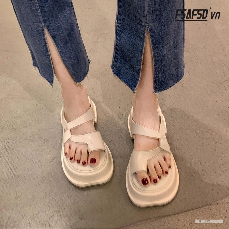 Dép Sandal Hở Ngón Đế Dày Chống Trượt 