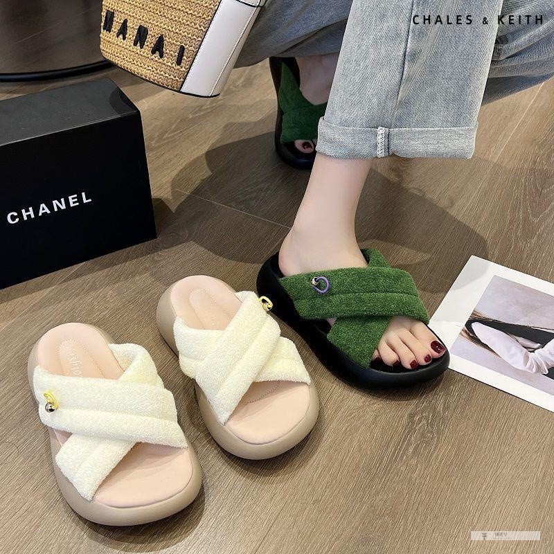 Dép Quai Chéo Đế Dày